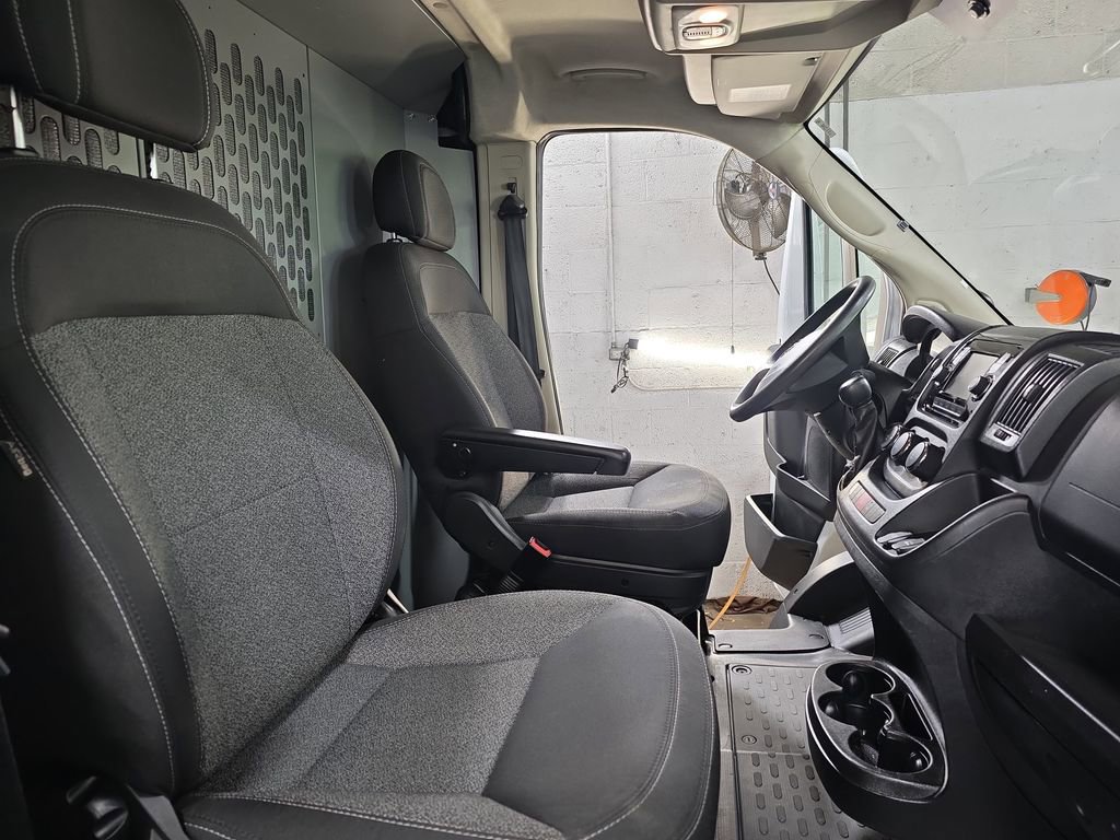 Used 2020 RAM ProMaster 1500 w/ Premium Appearance Group FWD image 10