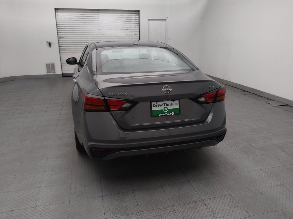 Used 2024 Nissan Altima 2.5 SV FWD image 6