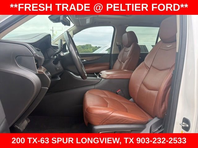 Used 2019 Cadillac Escalade Premium Luxury RWD image 18