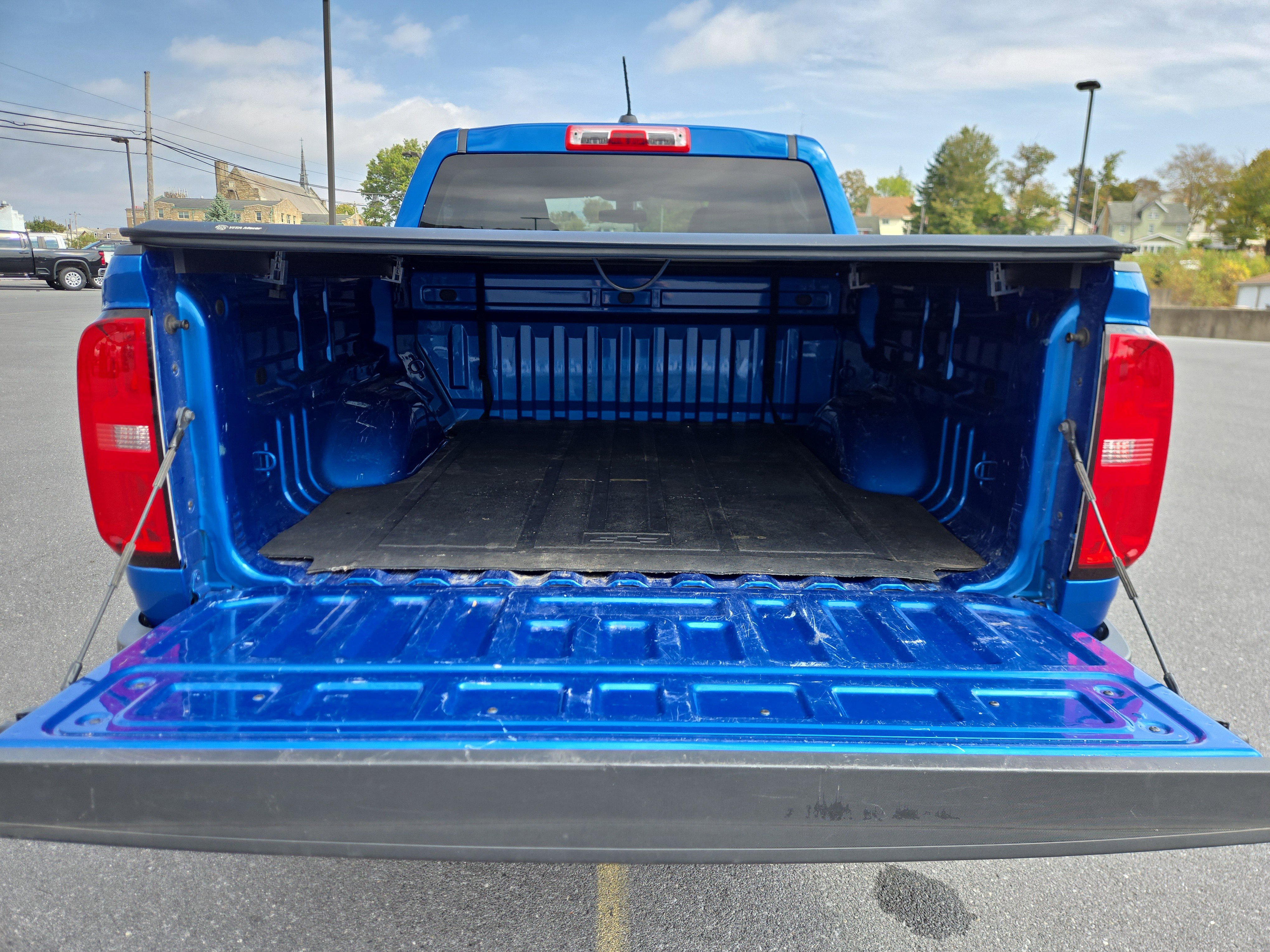 Used 2022 Chevrolet Colorado W/T w/ WT Convenience Package image 5