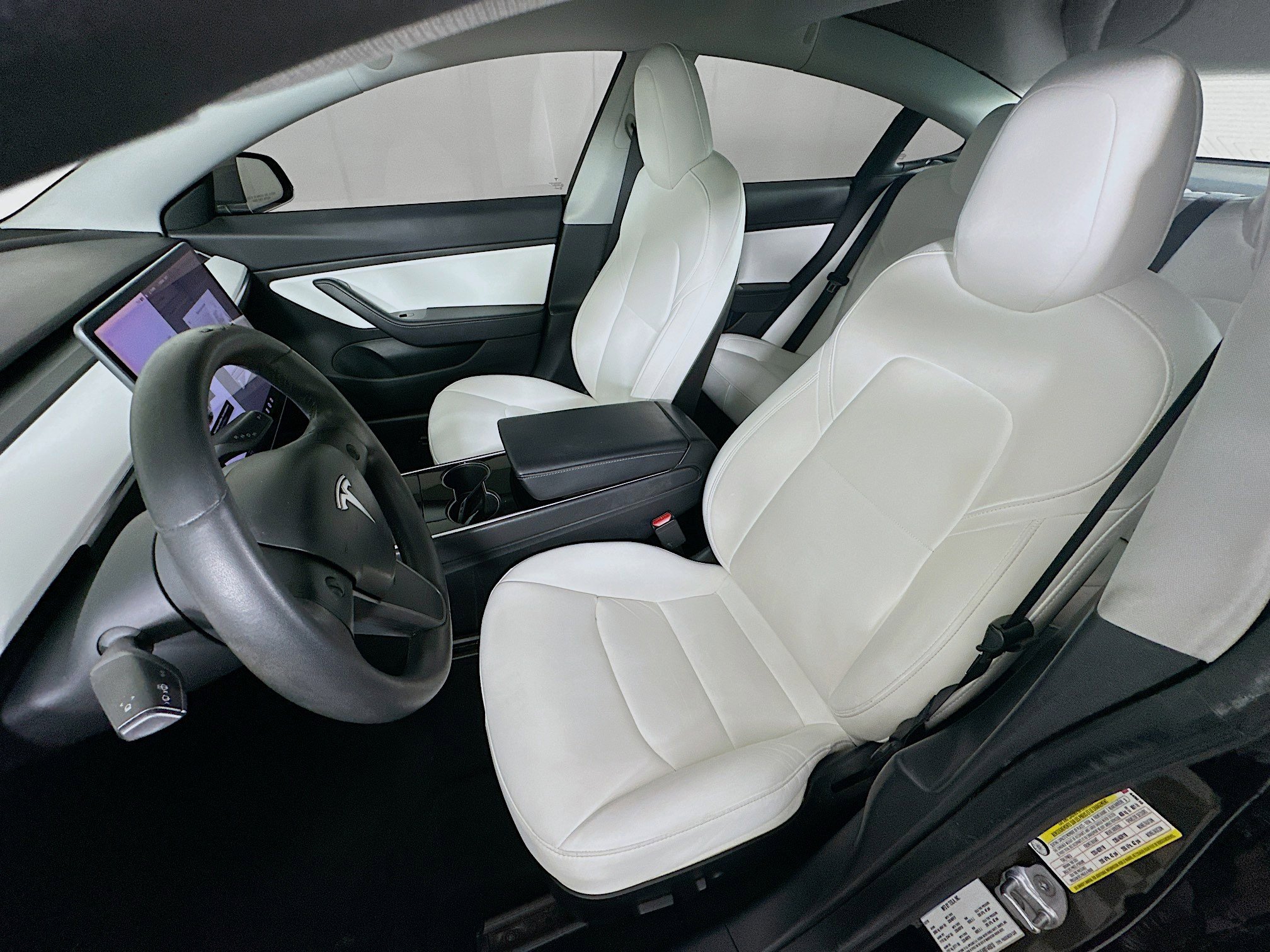 Used 2019 Tesla Model 3 Standard Range image 13