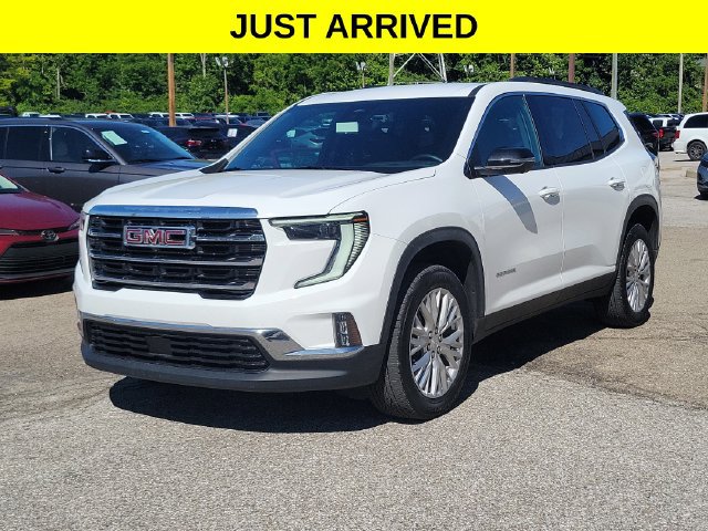 Used 2026 GMC Acadia Elevation w/ Elevation Premium Package