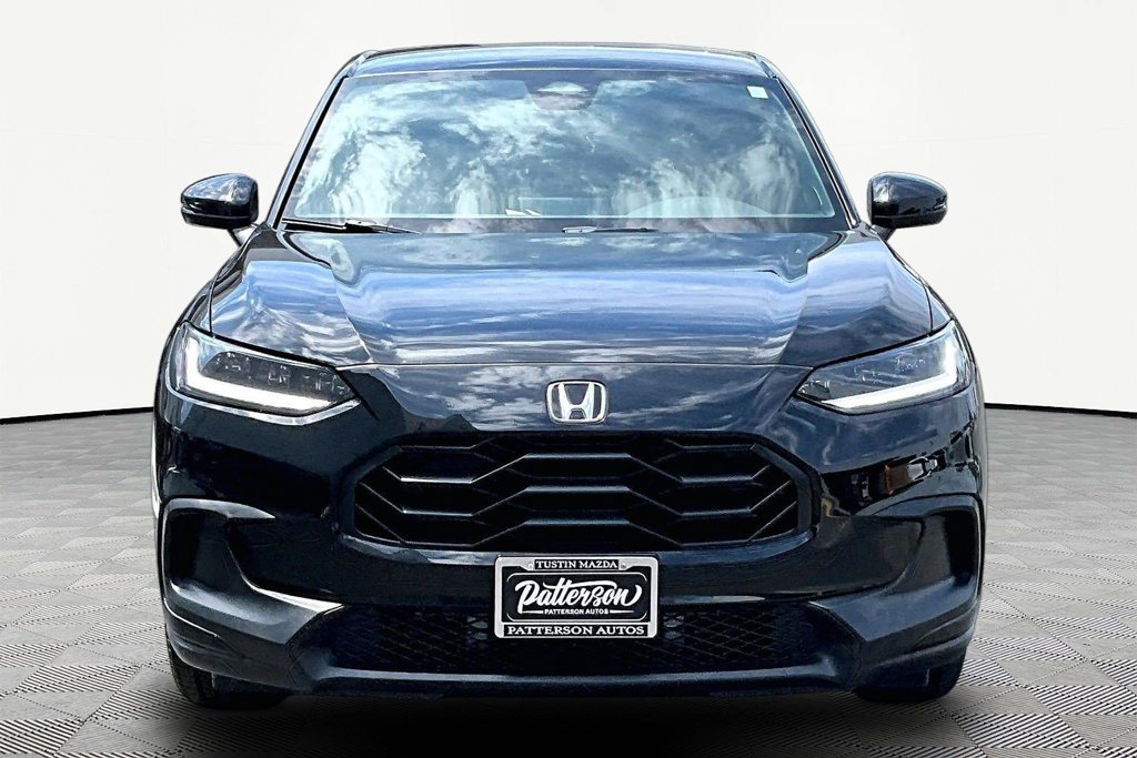 Used 2023 Honda HR-V Sport image 3