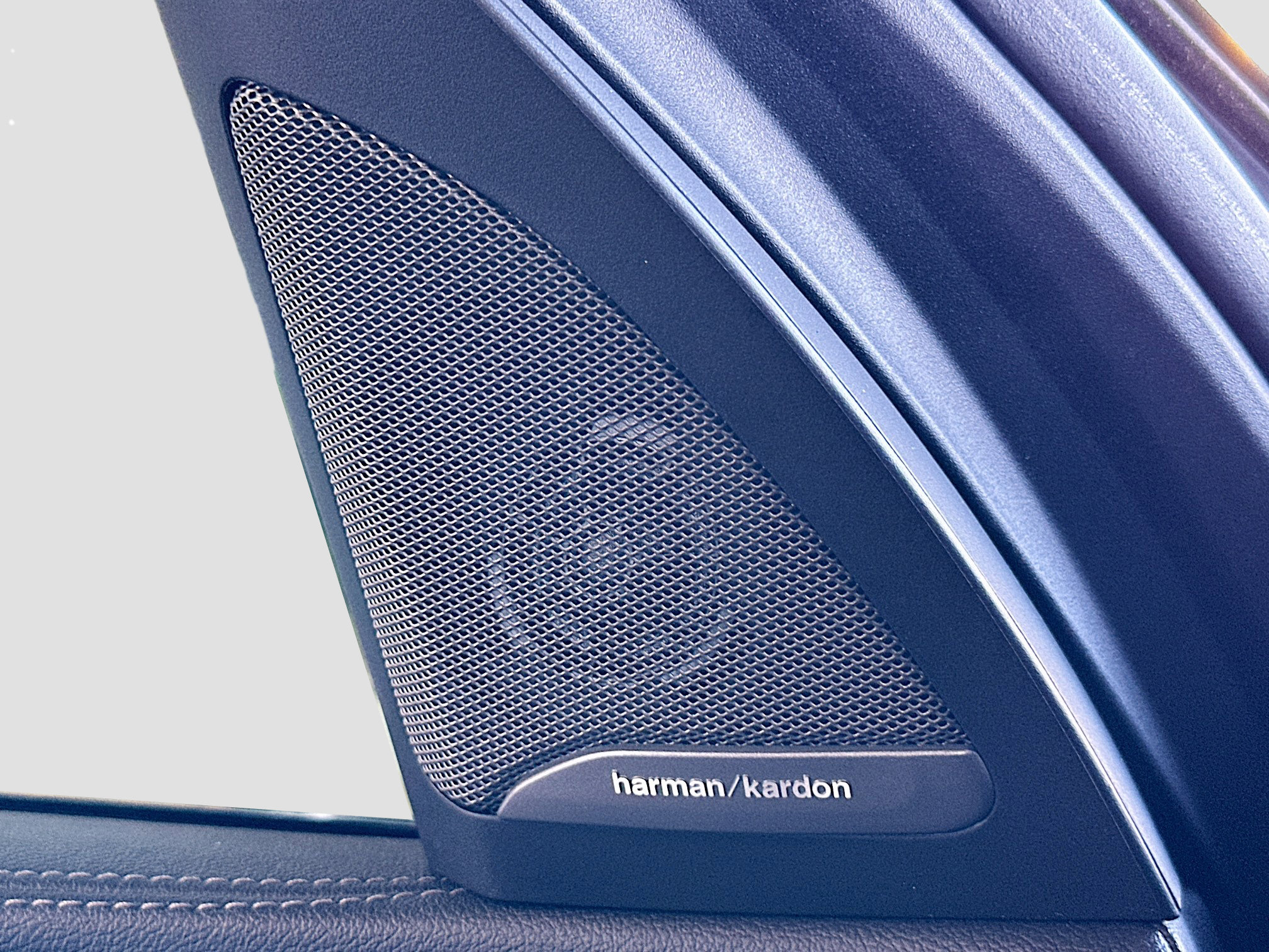 Certified 2022 BMW X7 xDrive40i w/ Premium Package image 19