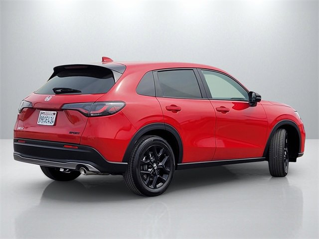 Used 2025 Honda HR-V Sport image 4
