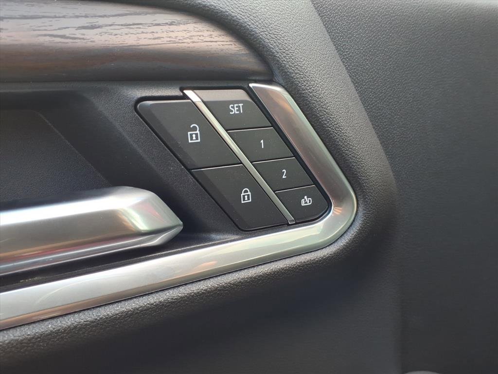 New 2026 GMC Sierra 2500 SLT w/ SLT Convenience Package image 5