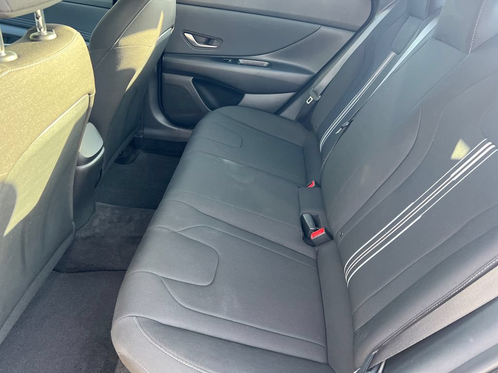 Certified 2023 Hyundai Elantra SEL w/ Convenience Package FWD image 15
