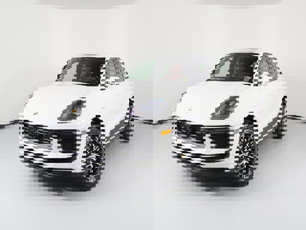 New 2026 Porsche Macan