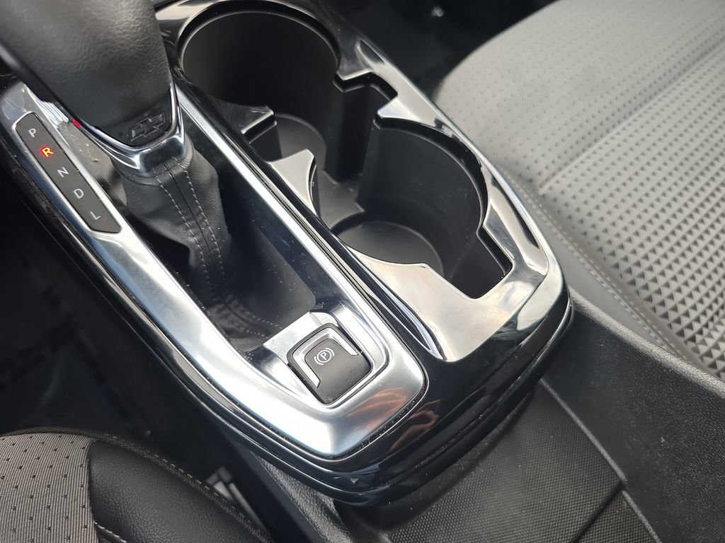 Used 2024 Chevrolet Trax LT image 28