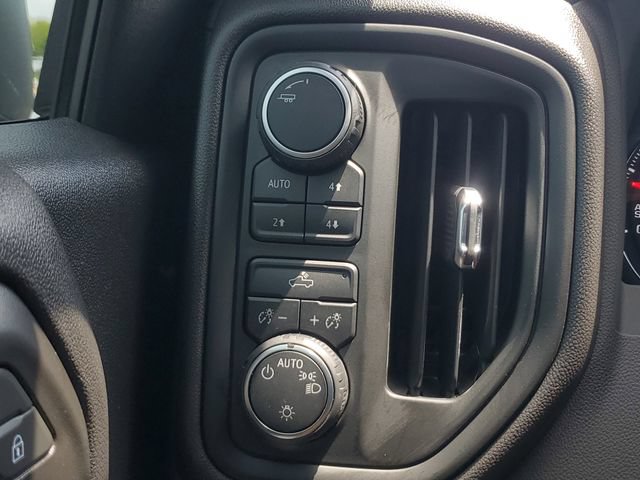 Used 2025 Chevrolet Silverado 1500 Custom Trail Boss AWD/4WD image 35