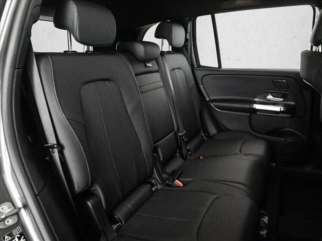 Certified 2026 Mercedes-Benz GLB 250 4MATIC w/ Sun & Sound Package image 22
