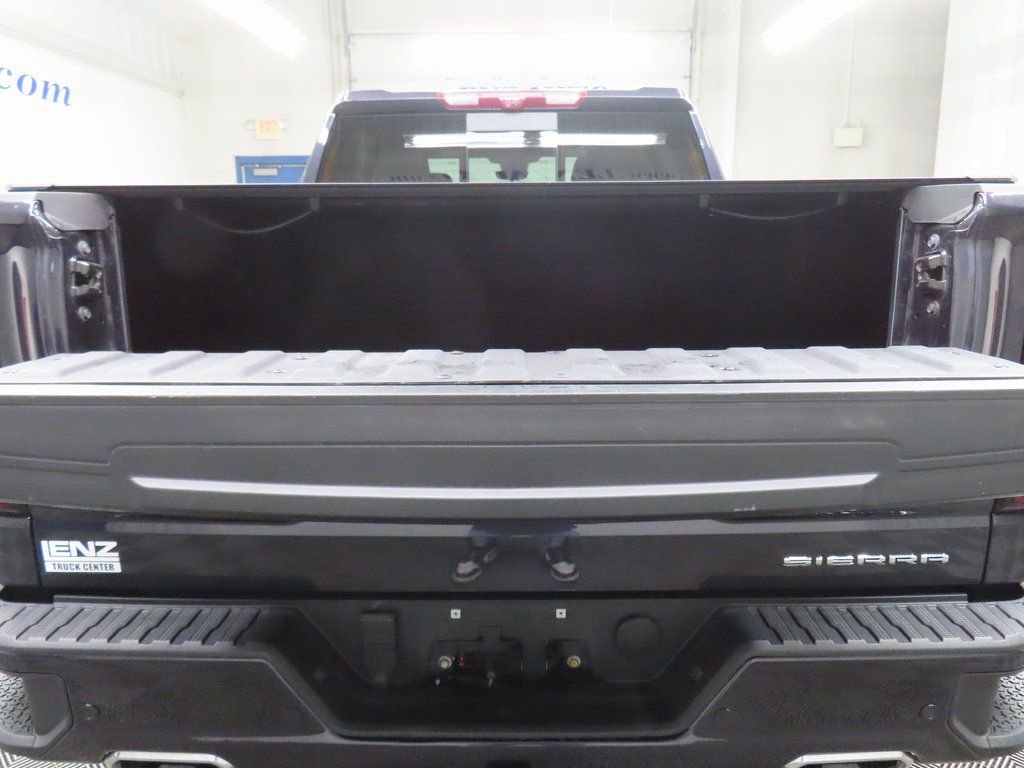 Used 2023 GMC Sierra 1500 Denali w/ Technology Package AWD/4WD image 41