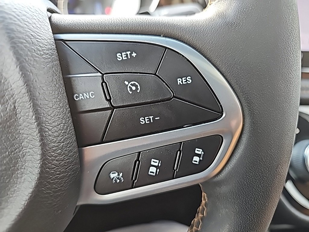 Certified 2022 Chrysler Pacifica Pinnacle image 37