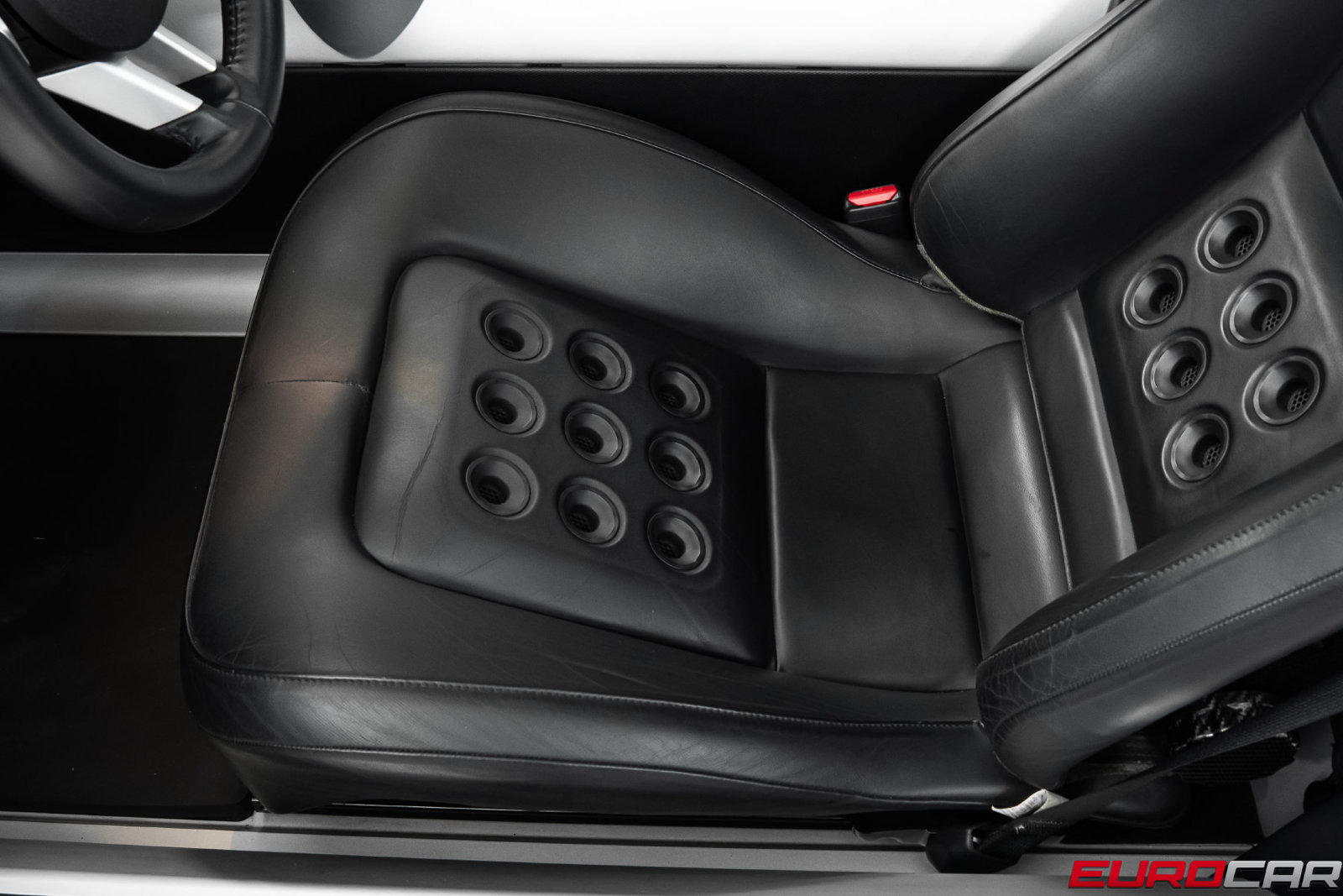 Used 2005 Ford GT RWD image 50