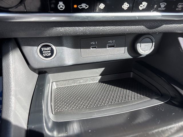 Used 2023 Nissan Rogue SV w/ SV Premium B Package image 34