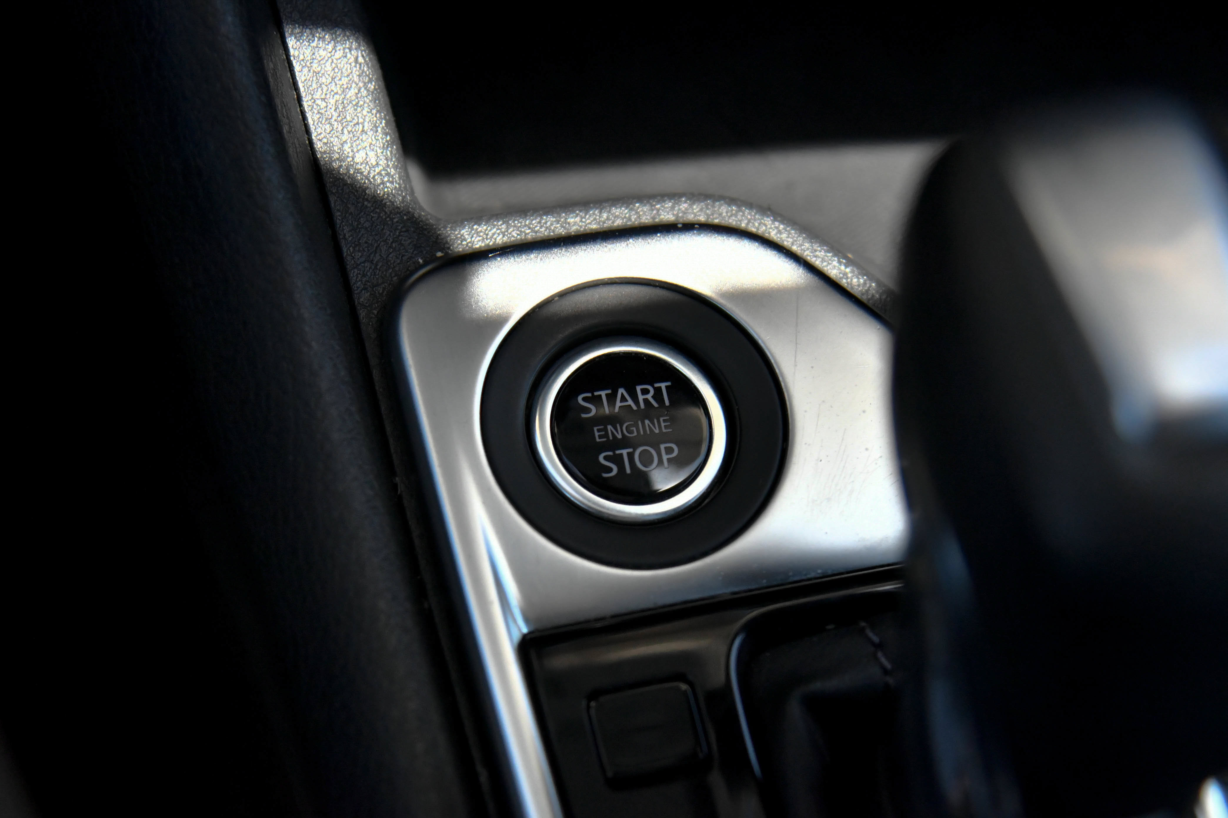 Used 2024 Nissan Sentra SV FWD image 24