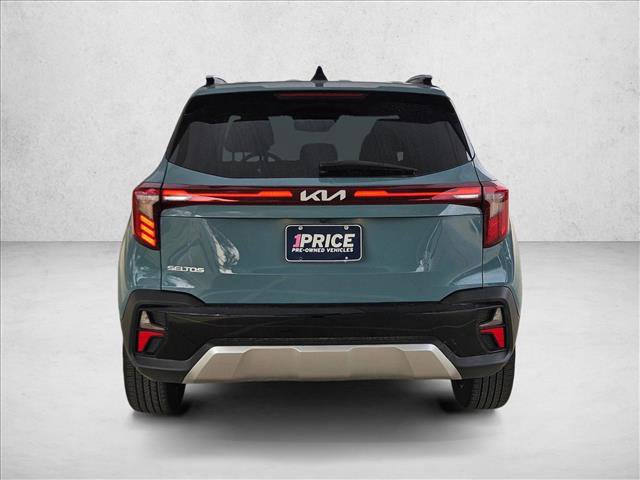 Used 2024 Kia Seltos EX image 6