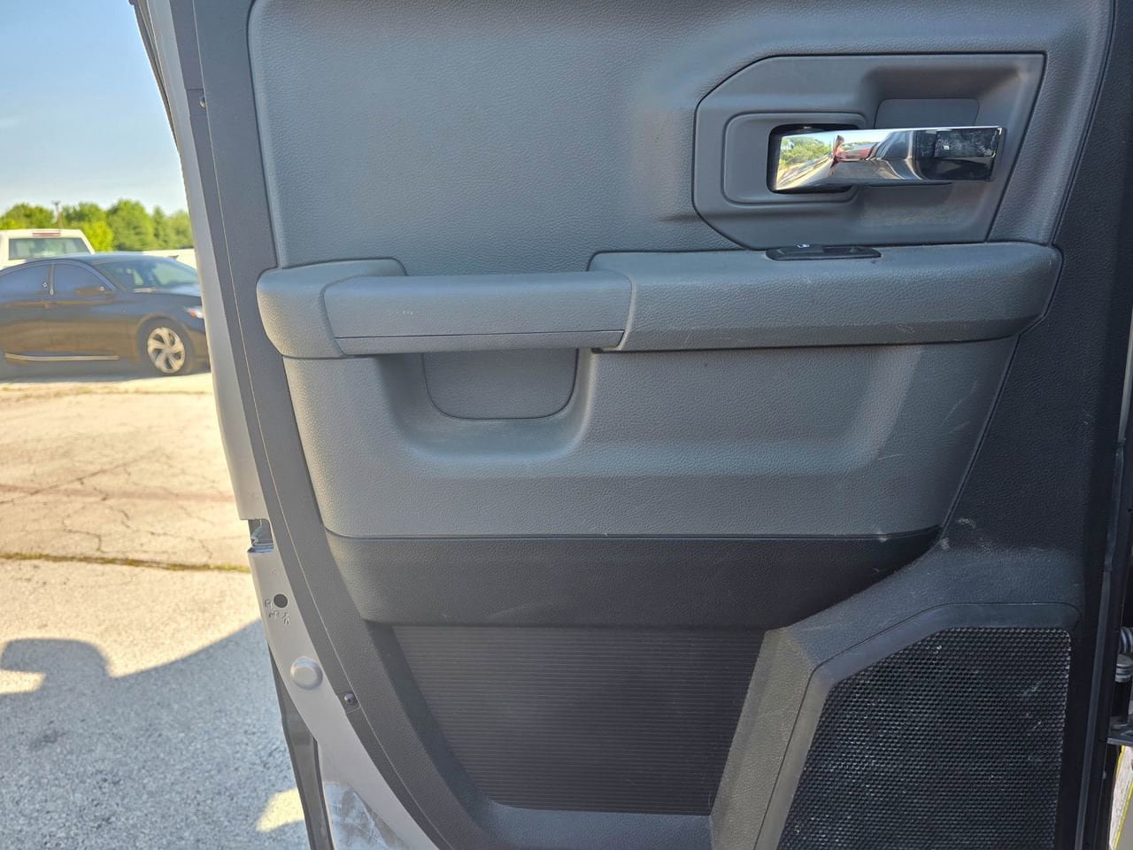 Used 2019 RAM 1500 Classic SLT w/ Luxury Group AWD/4WD image 12