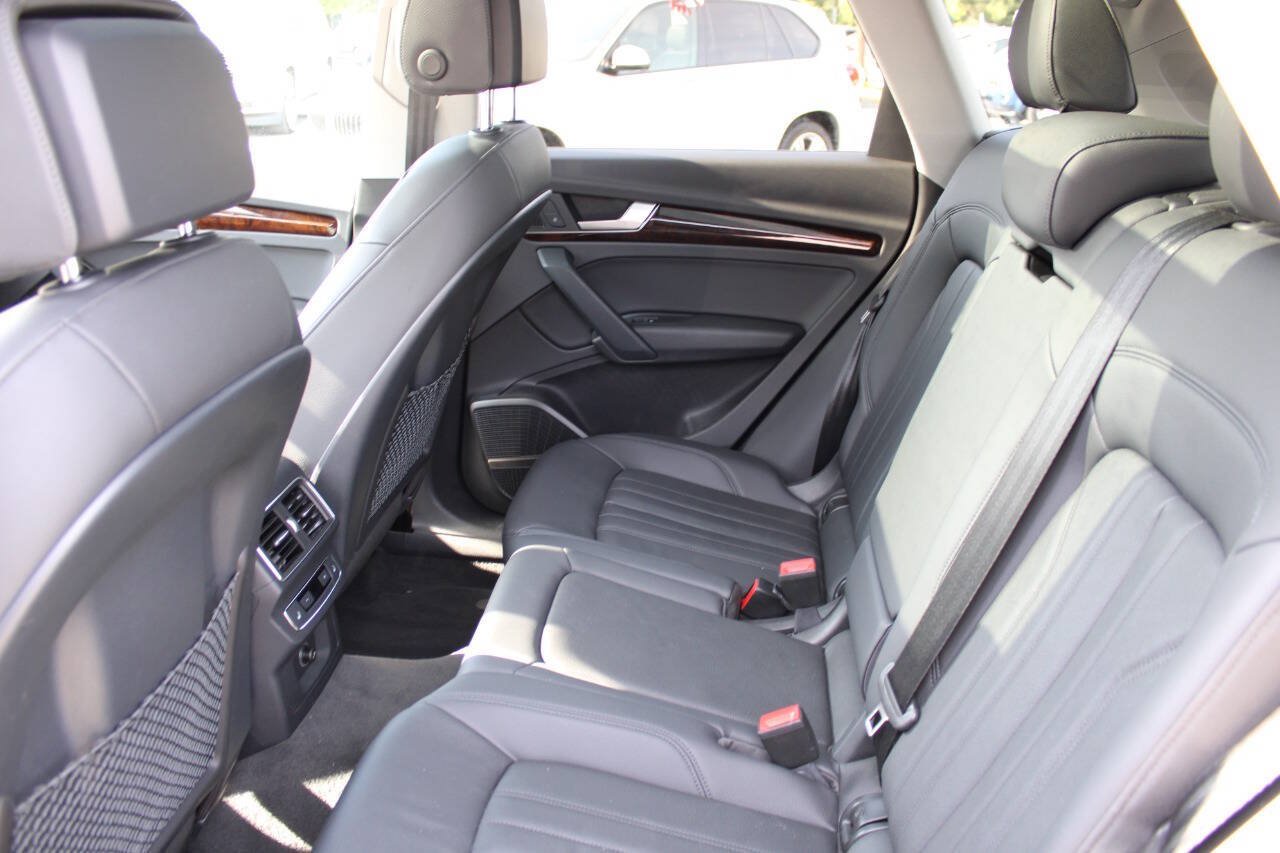 Used 2018 Audi Q5 2.0T Premium Plus AWD/4WD image 21