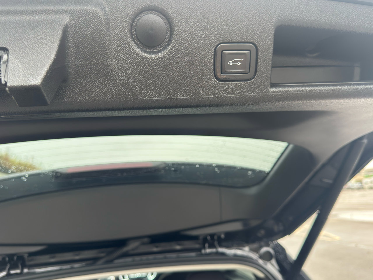 Used 2021 Chevrolet Equinox LT image 45