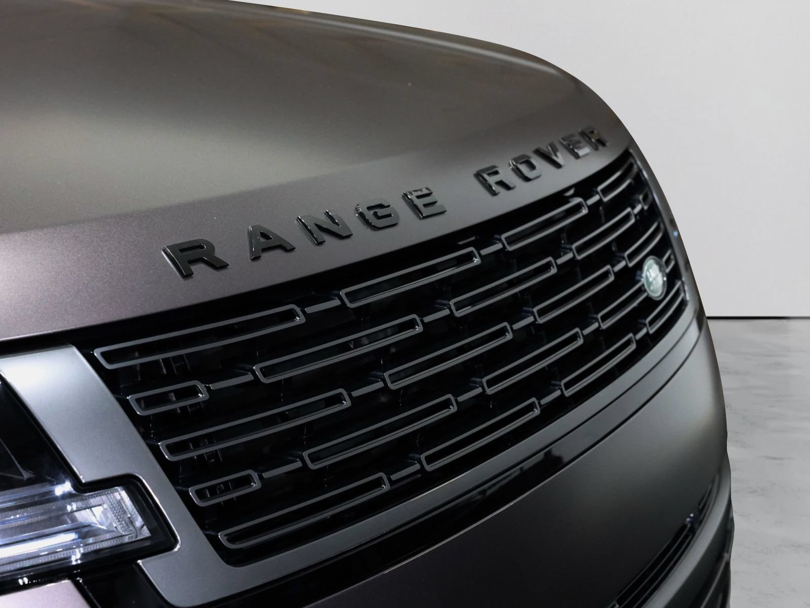 Used 2023 Land Rover Range Rover Long Wheelbase Autobiography AWD/4WD image 44