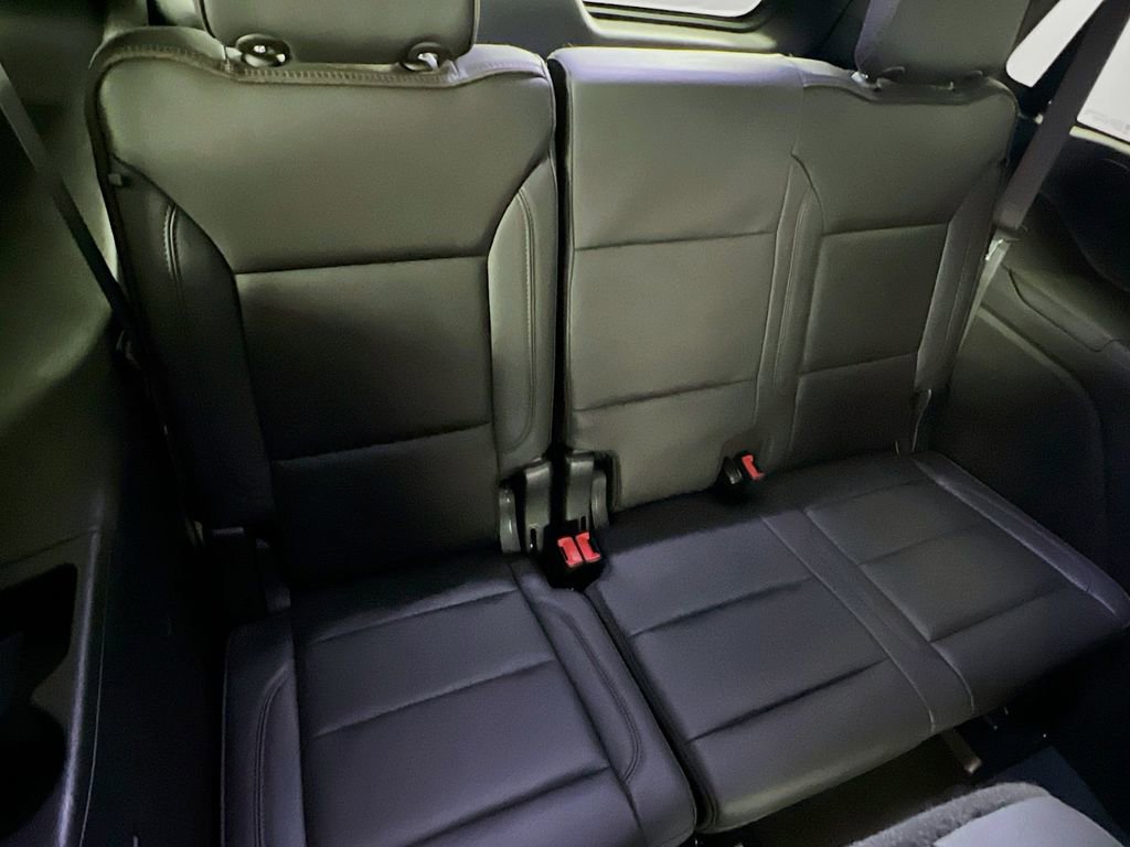 Used 2023 Chevrolet Tahoe High Country image 28