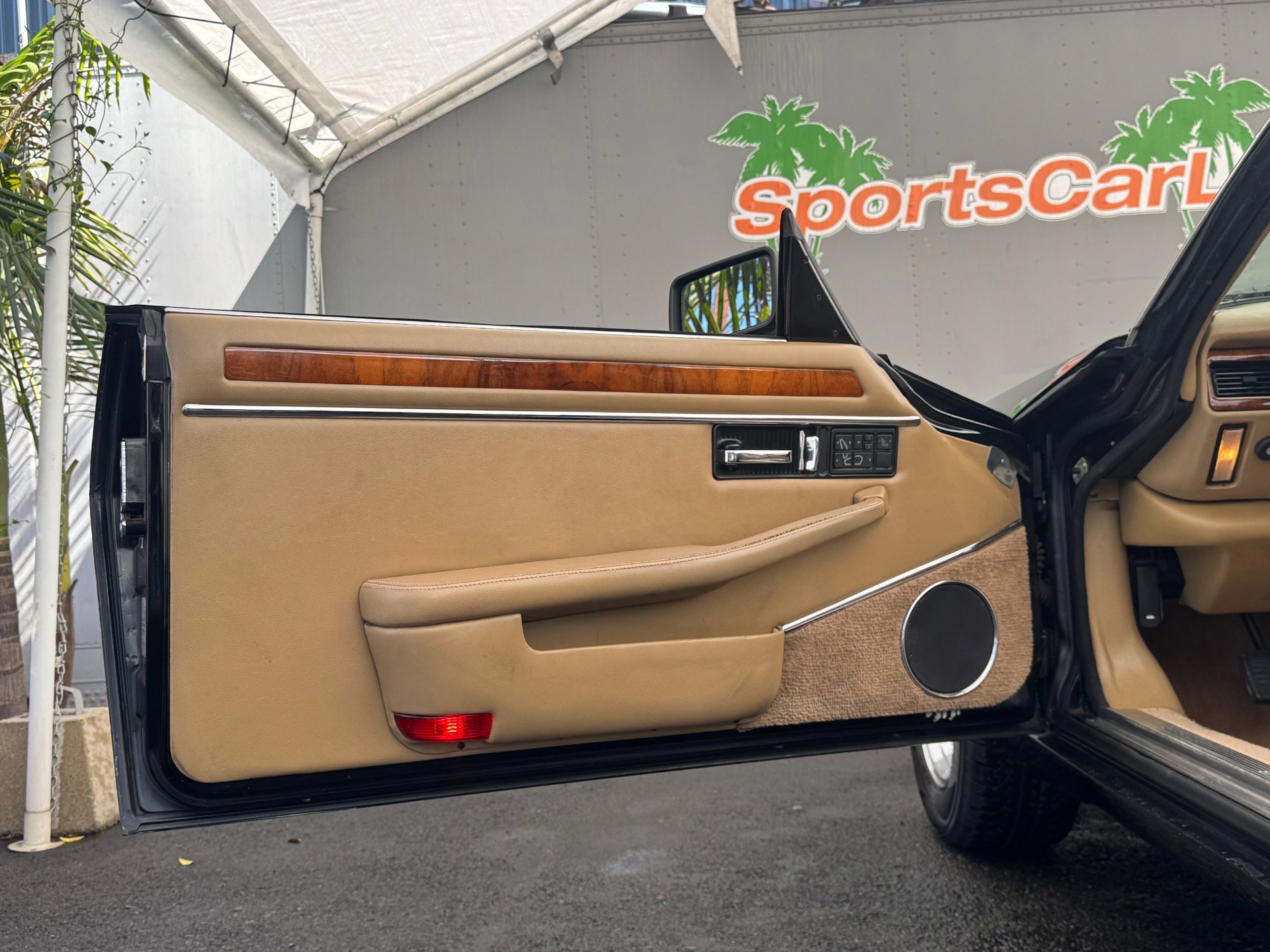 Used 1996 Jaguar XJS 4.0 Convertible image 36