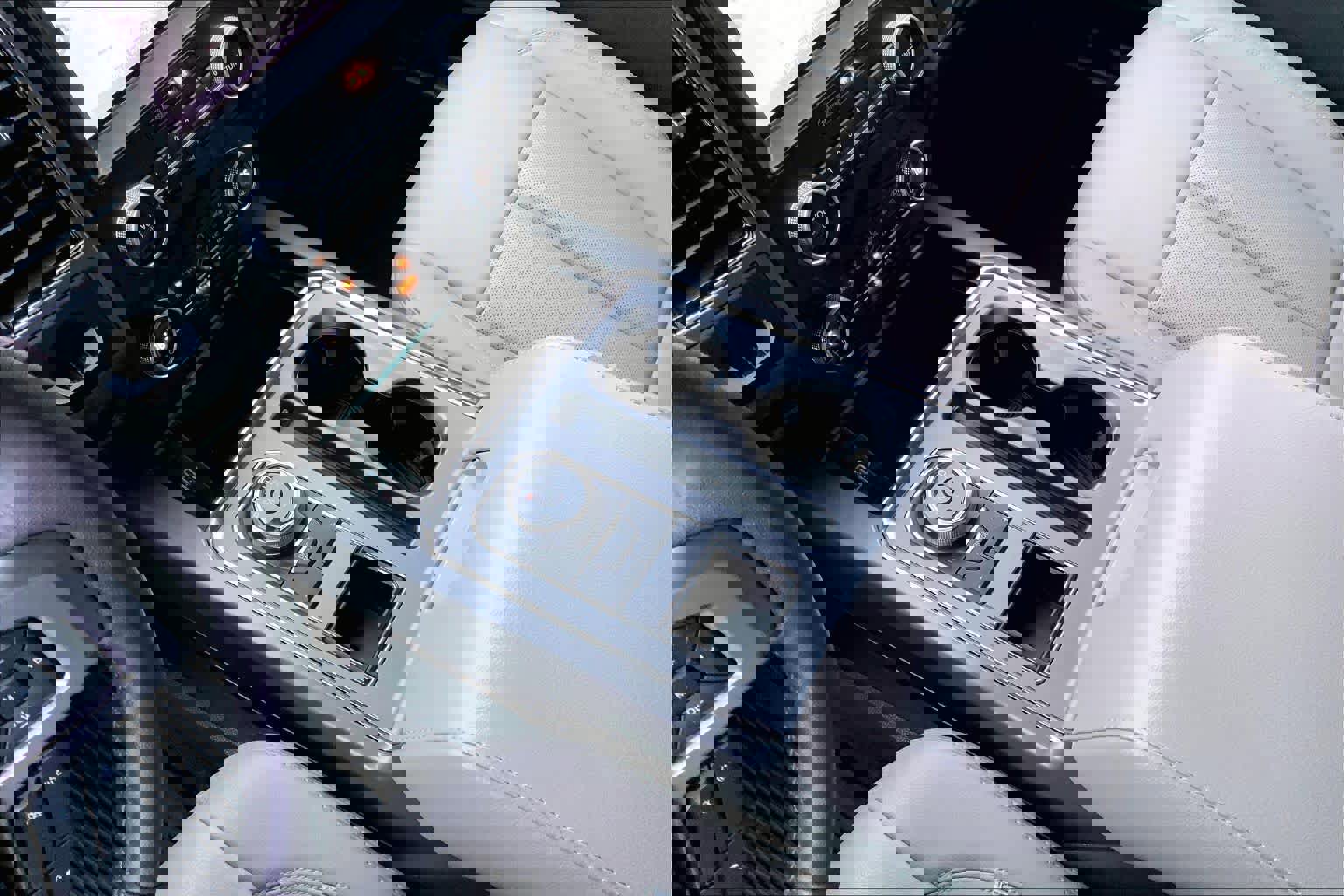 Certified 2021 Ford Expedition XLT image 14