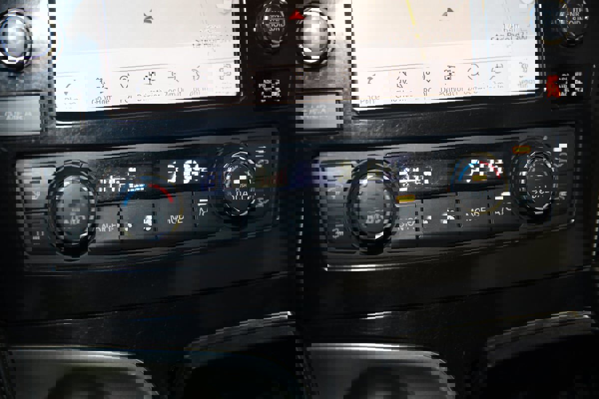 Used 2019 Nissan Maxima 3.5 SV w/ Floor Mat Group image 30