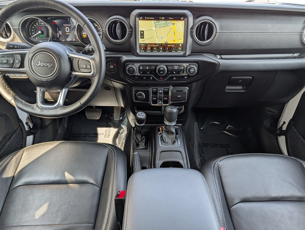 Used 2023 Jeep Wrangler Unlimited Sahara w/ Cold Weather Group AWD/4WD image 19