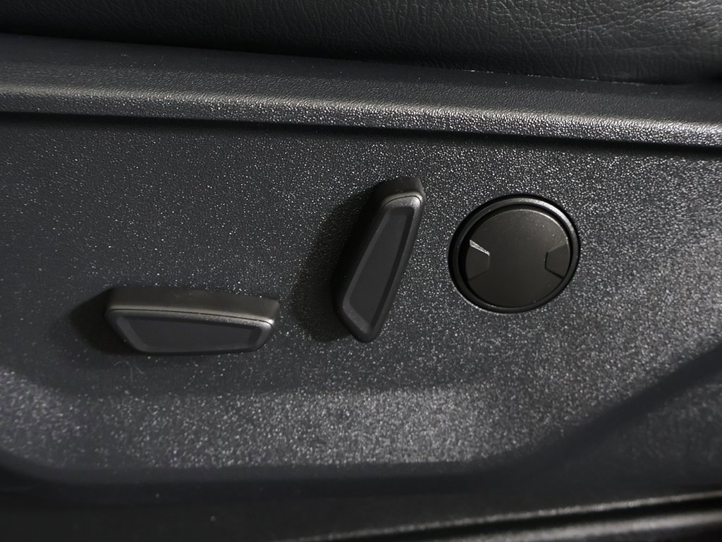 Used 2024 Ford F150 XLT w/ Equipment Group 302A MID image 33