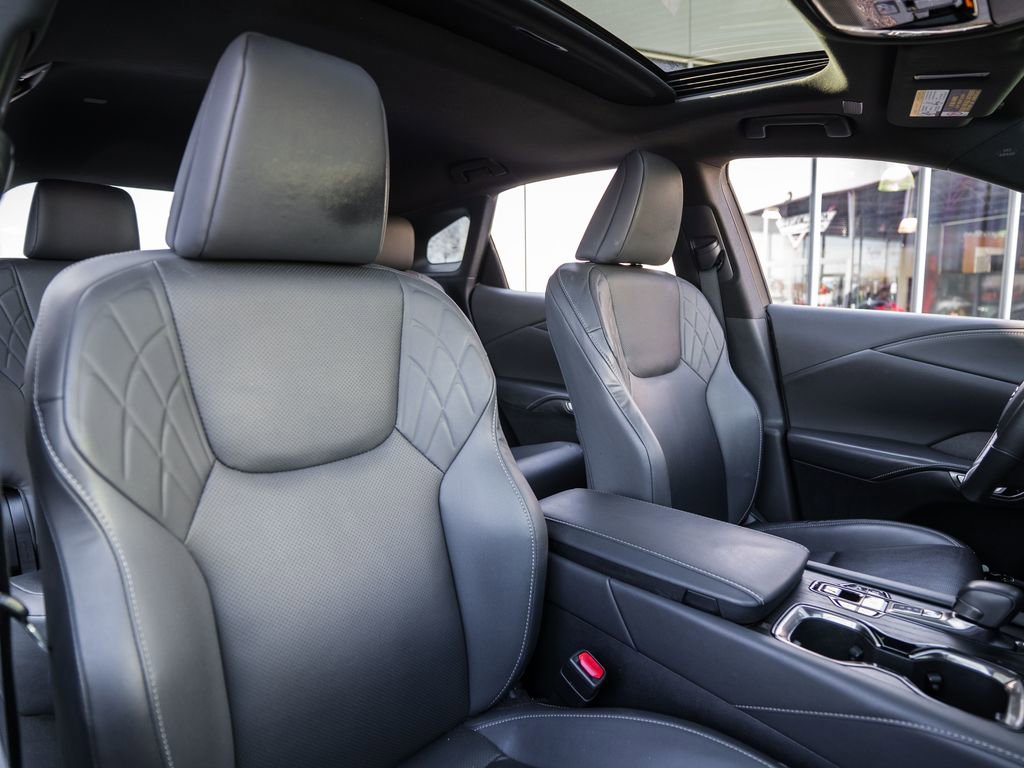 Used 2023 Lexus RX 350 Premium w/ Accessory Package (Z1) image 15