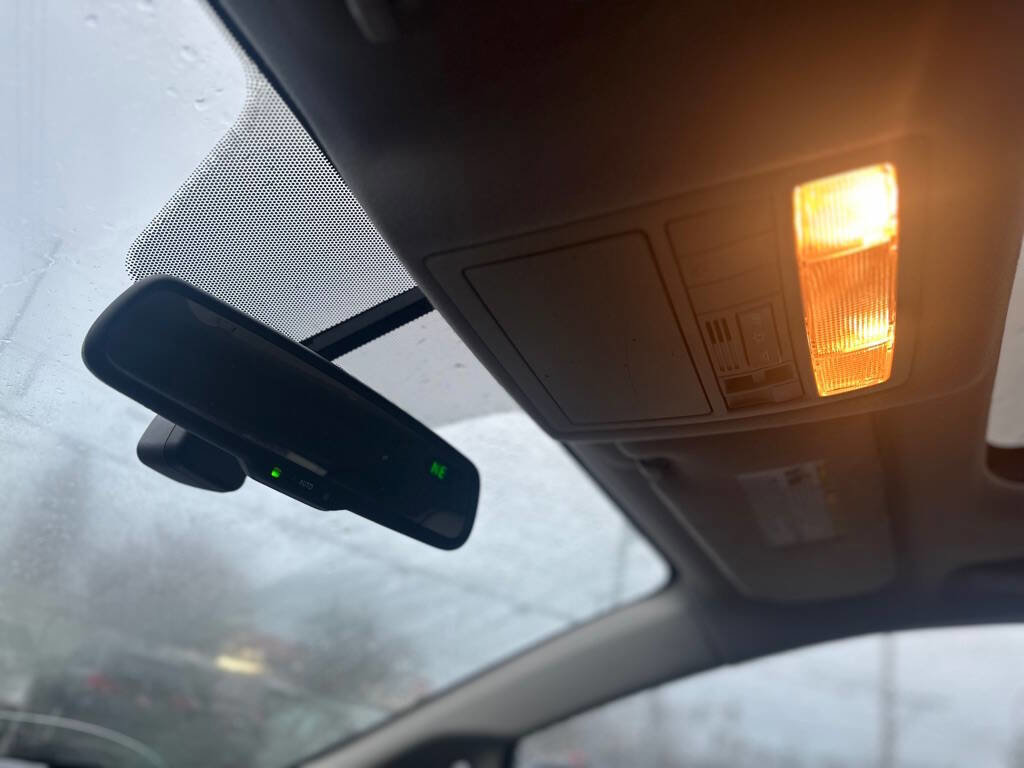 Used 2009 Toyota Venza image 17