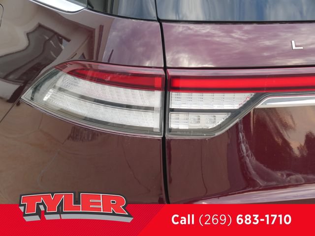 Used 2021 Lincoln Aviator Grand Touring w/ Equipment Group 302A AWD/4WD image 13