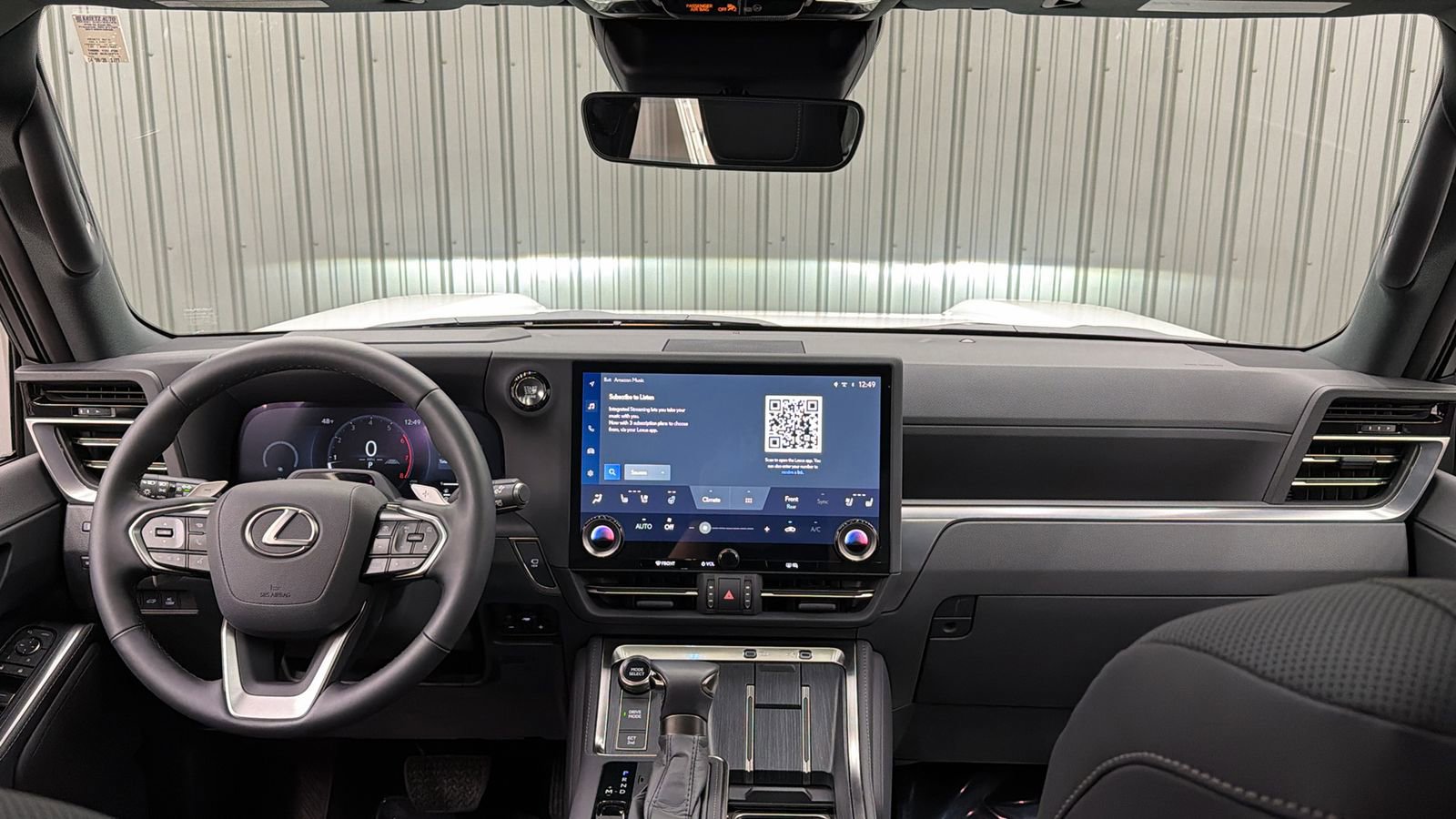 Used 2025 Lexus GX 550 w/ Accessory Package (Z1) image 35