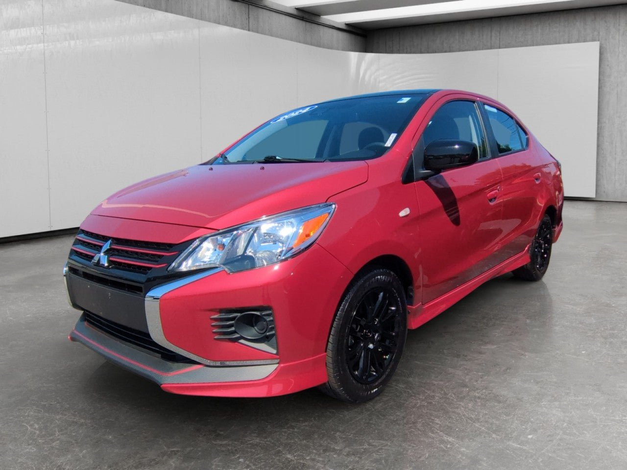 Used 2024 Mitsubishi Mirage G4 Black Edition FWD image 3
