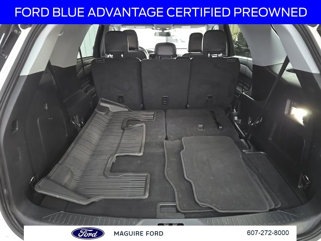 Used 2023 Ford Explorer XLT w/ Equipment Group 202A AWD/4WD image 15