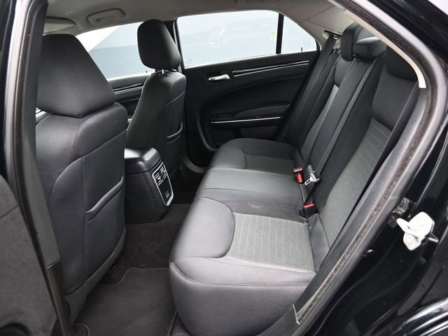 Used 2023 Chrysler 300 Touring image 14