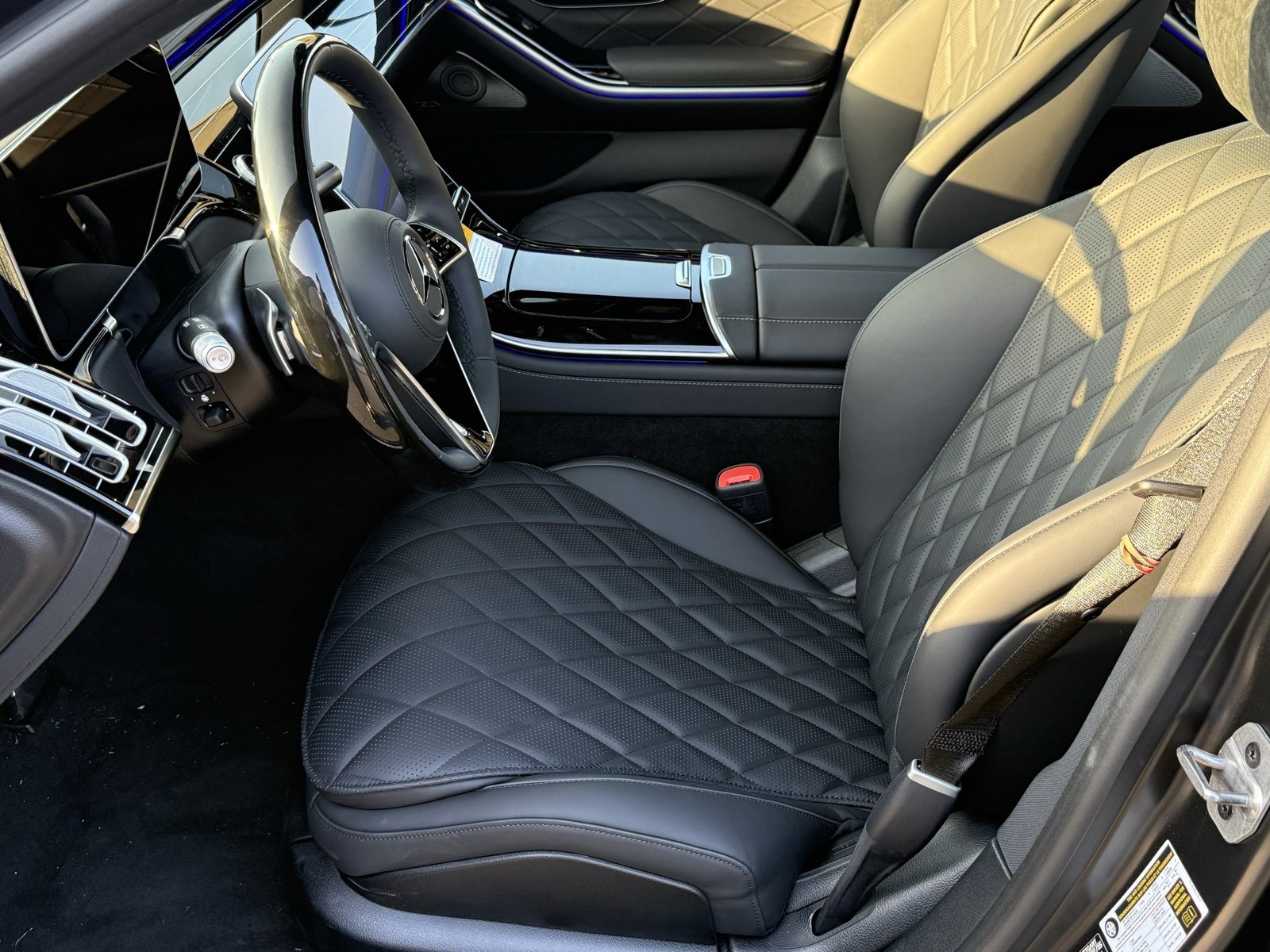 New 2026 Mercedes-Benz S 580 4MATIC Sedan image 16