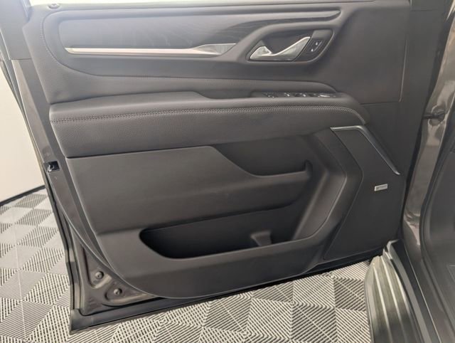 Used 2021 GMC Yukon XL Denali w/ Advanced Technology Package image 10