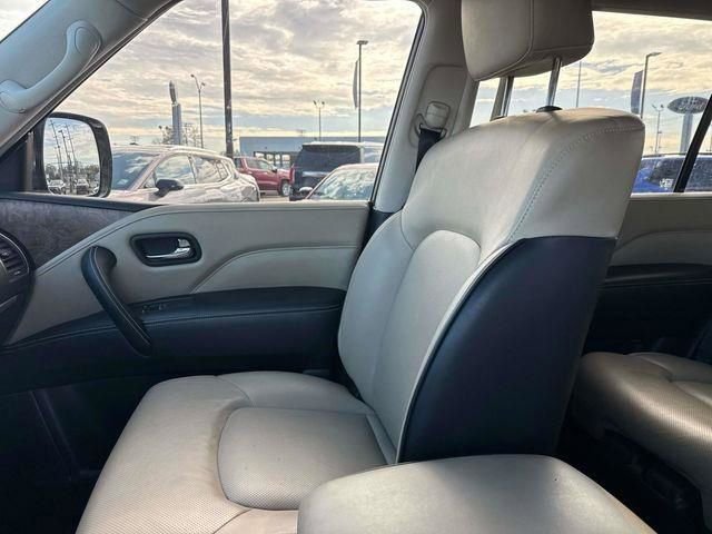 Used 2024 INFINITI QX80 Premium Select w/ Cargo Package image 29