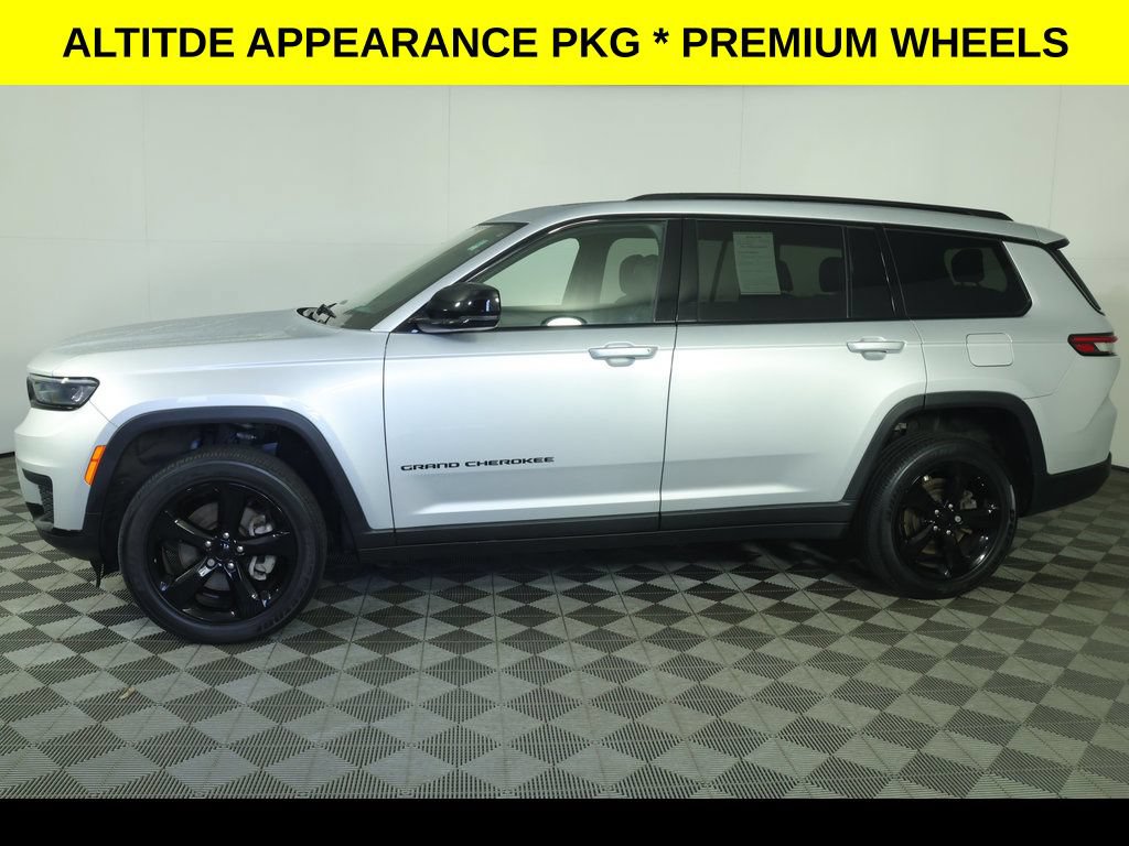 Certified 2023 Jeep Grand Cherokee L Laredo AWD/4WD image 7