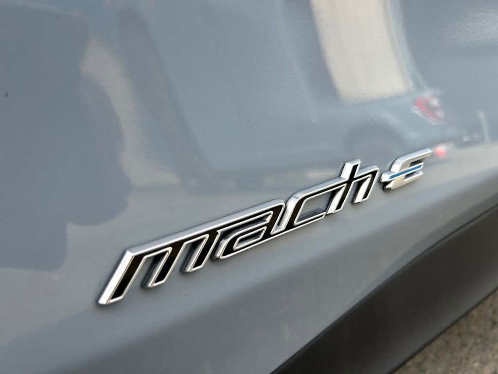 Used 2025 Ford Mustang Mach-E Select RWD image 31