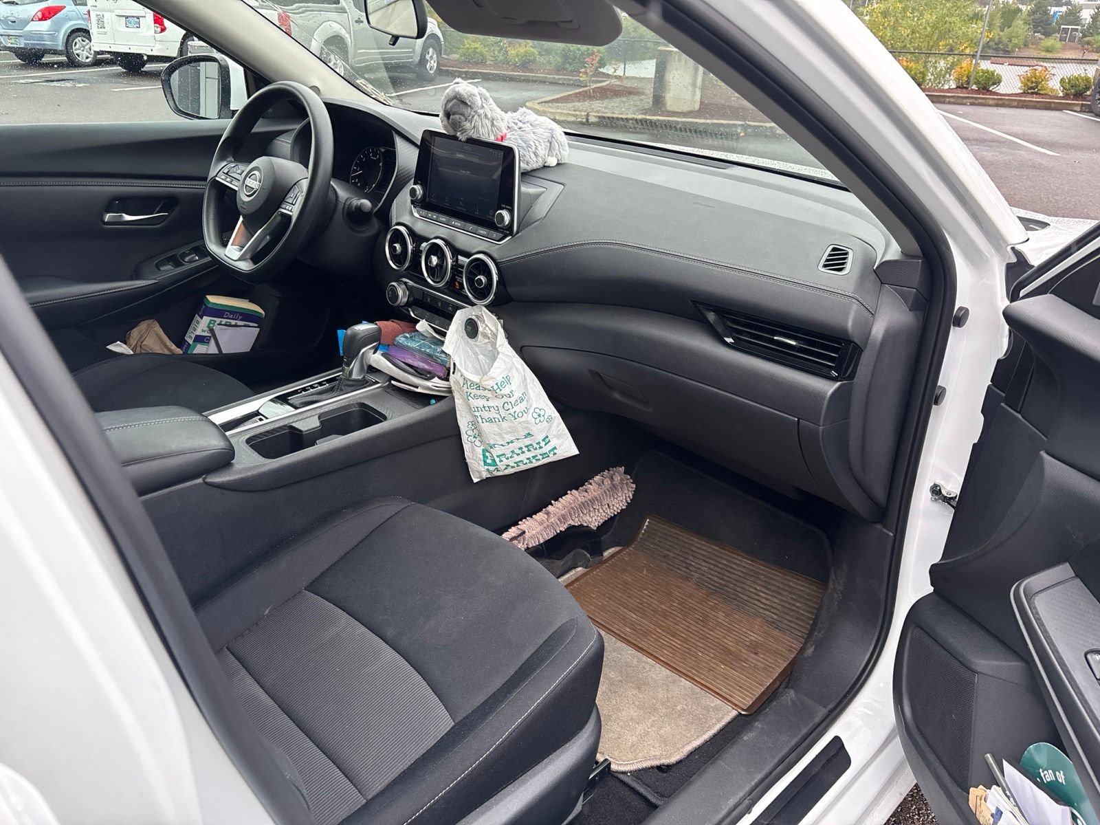 Used 2024 Nissan Sentra SV FWD image 18
