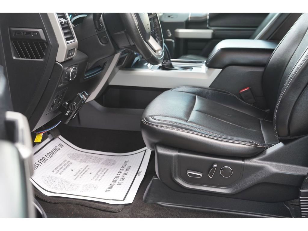Used 2018 Ford F150 Lariat w/ Equipment Group 502A Luxury AWD/4WD image 15