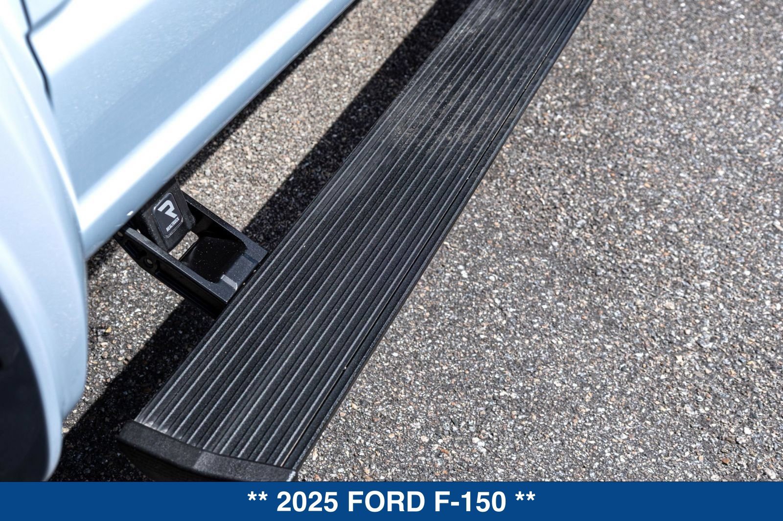 Used 2025 Ford F150 Raptor AWD/4WD image 30