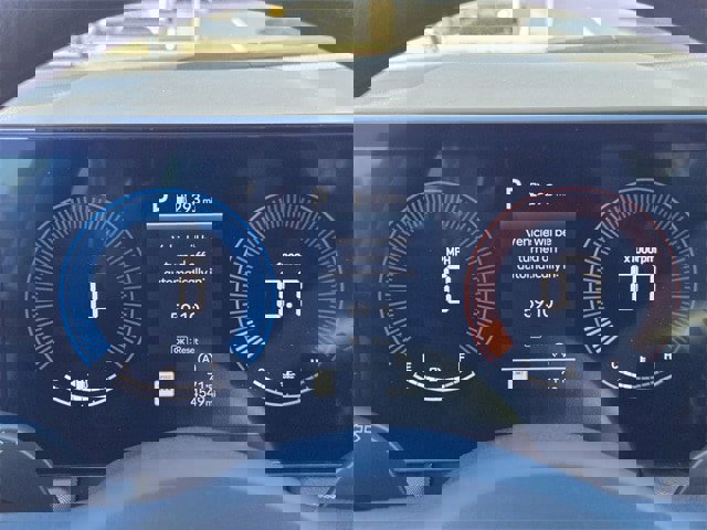 Certified 2025 Hyundai Sonata SE image 13