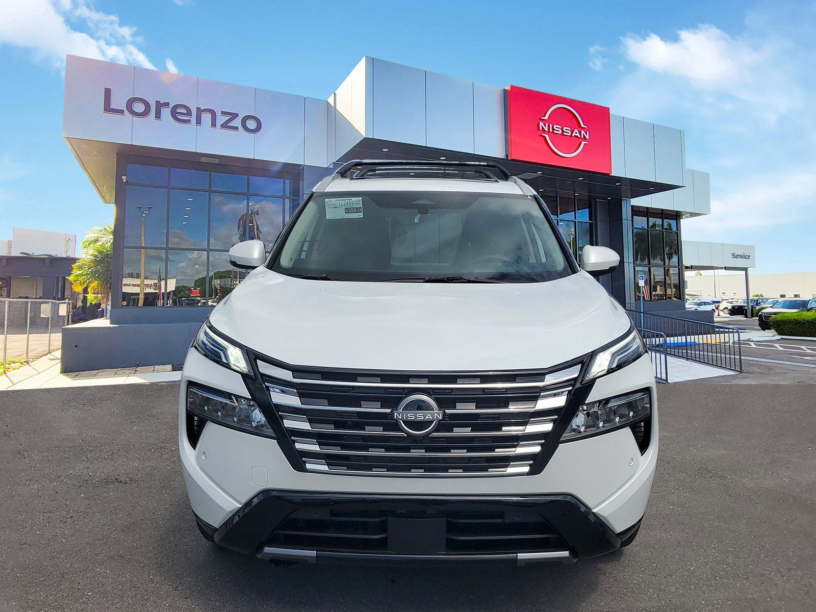 New 2025 Nissan Rogue Platinum w/ Platinum Premium Package FWD image 2