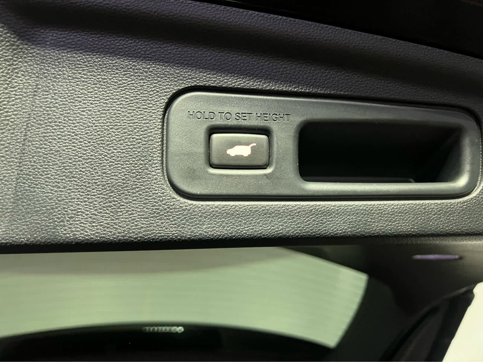 Certified 2023 Acura MDX SH-AWD w/ Technology Package image 28