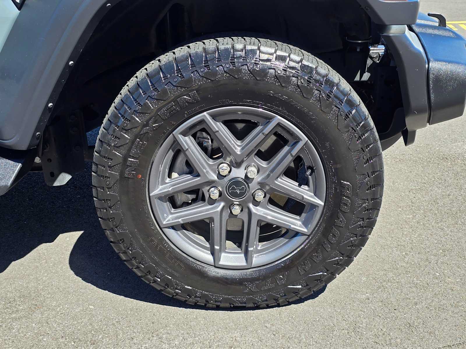 Used 2024 Jeep Wrangler Sport AWD/4WD image 9